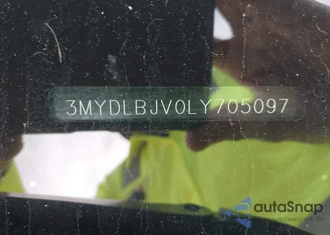 2020 Toyota Yaris Xle из США, поврежденный, VIN 3MYDLBJV0LY705097